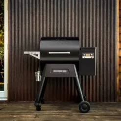 Barbecue à Pellets TRAEGER Ironwood 650 -Cuisine Gril Boutique barbecue a pellets traeger ironwood 650 noir 2